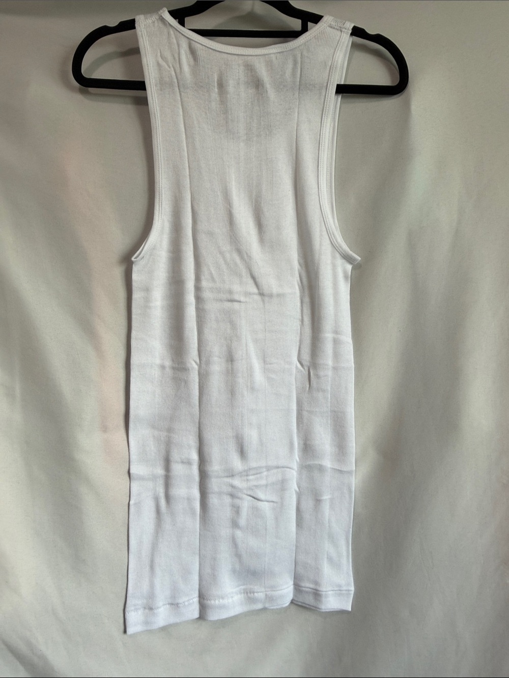 Amazon Essentials Men’s White Ribbed Tank Top - Picture 3 of 3